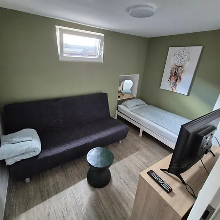 Apartment Ahnatal דירה