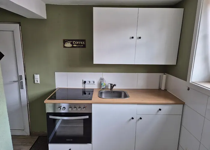 Apartment Ahnatal アパート Ahnatal